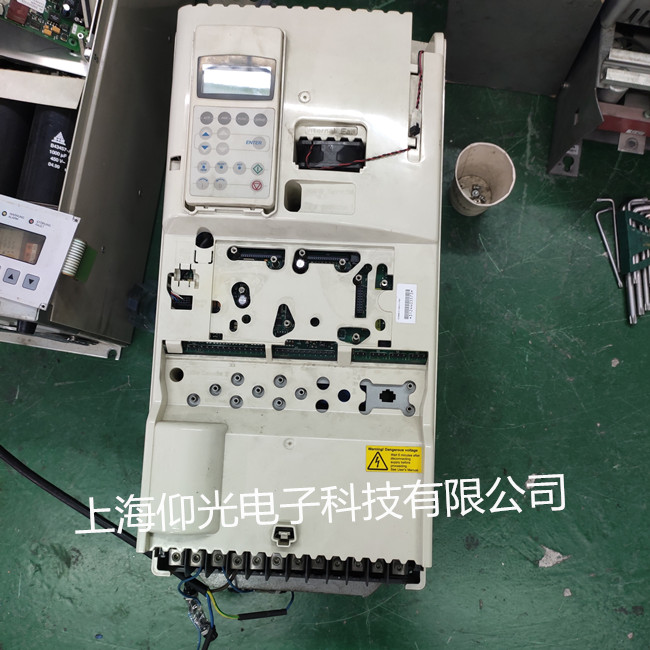 ABB變頻器過(guò)載維修 ACS800-01-0050-3+P901模塊損壞修理