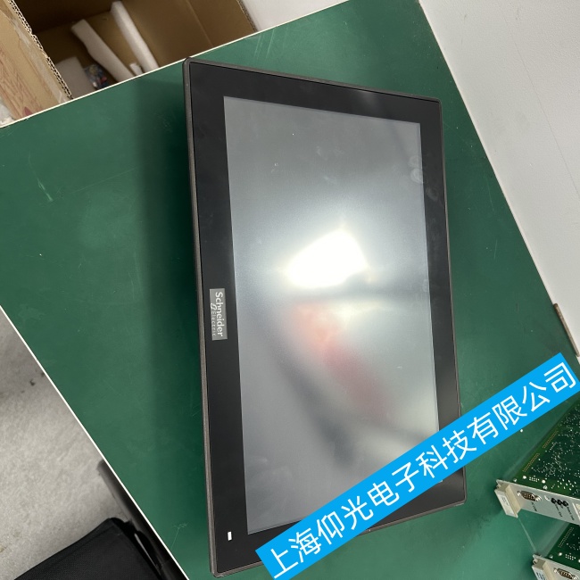 新疆施耐德觸摸屏XBTG4320有背光無字符故障維修哪家質量好